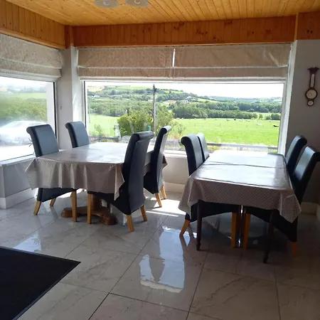 Bed & Breakfast Teach Na Coille *